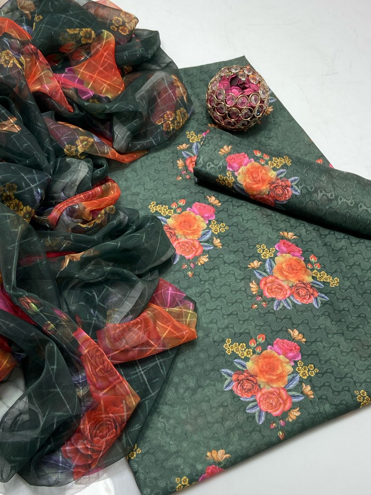 Swiss lawn unstitched 3 pc