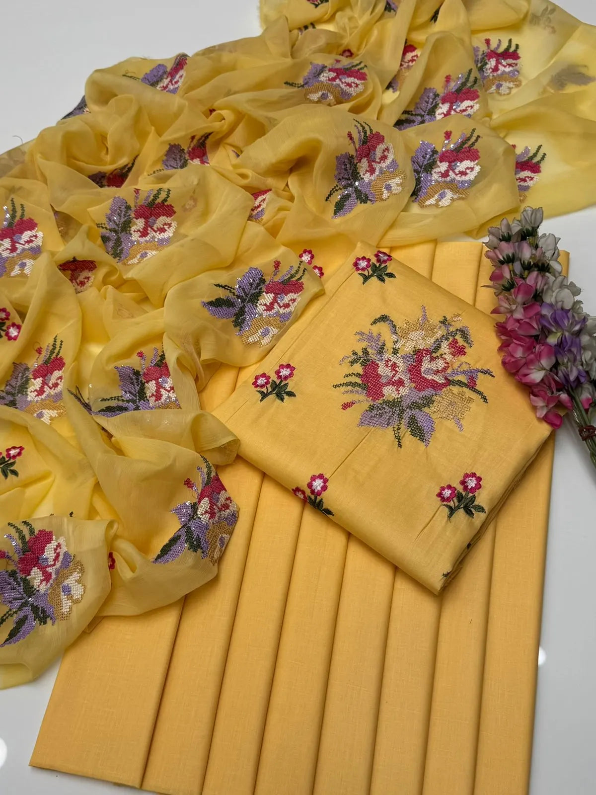 Handmade Style Cross Stitch lawn 3pc unctiched