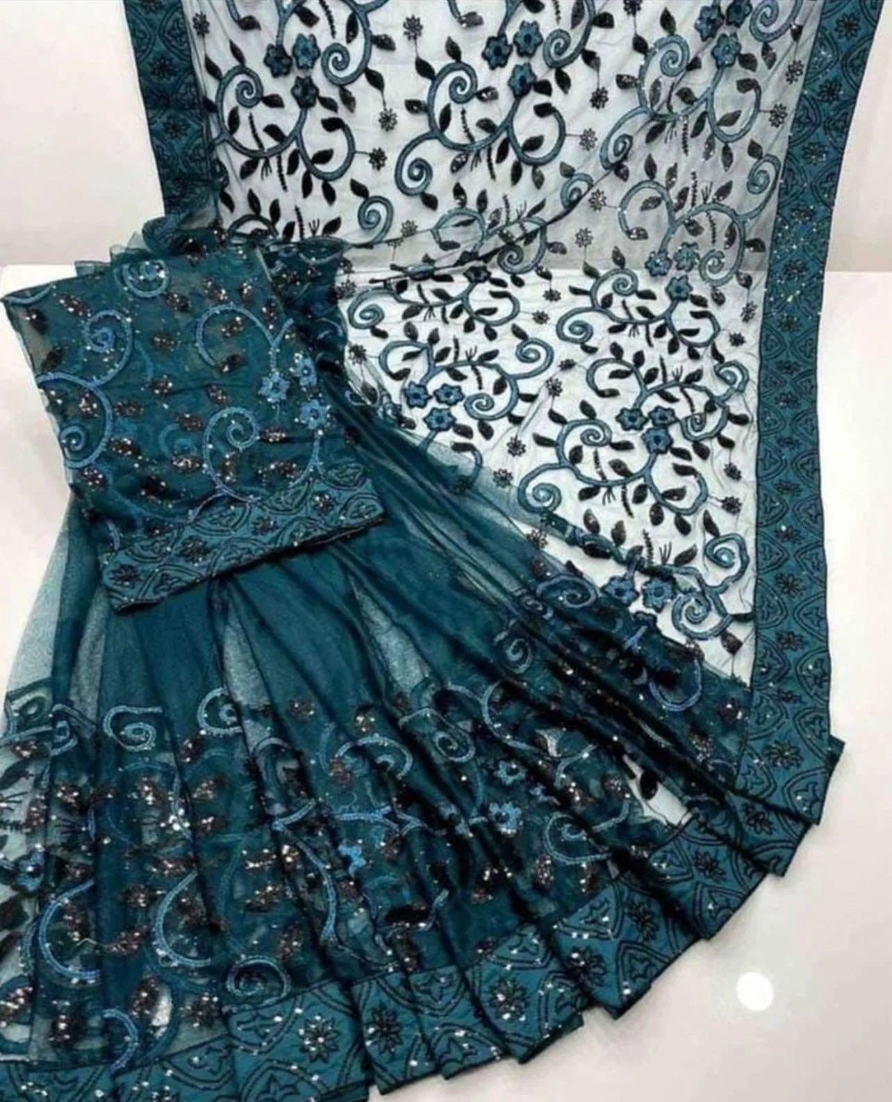 Unstitched saree soft net