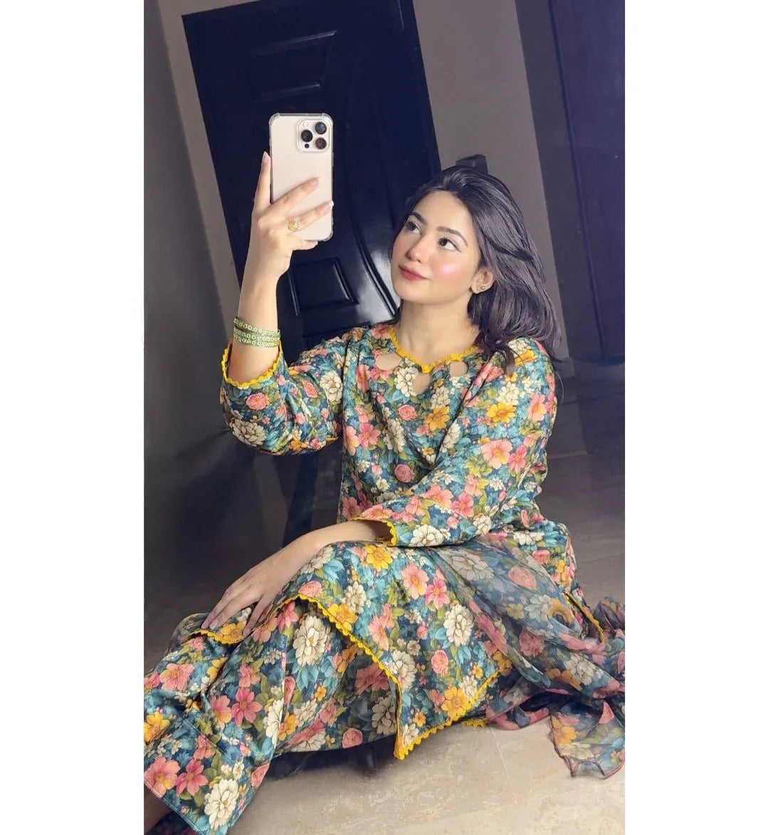 Swiss Lawn 3 PC Unstitched Dress